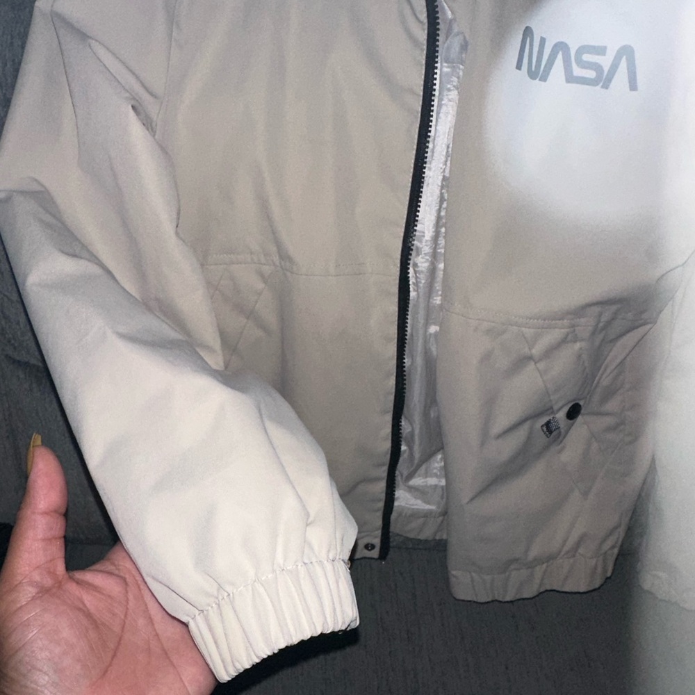 NASA Windbreaker jacket - Picture 5 of 7